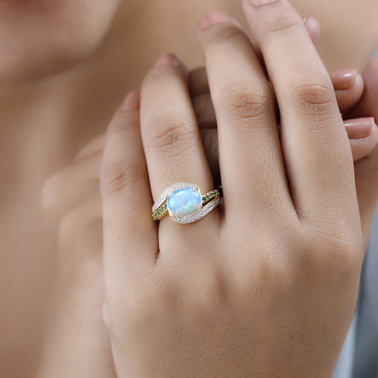 Natürlicher, äthiopischer Welo Opal, Natürlicher Chromdiopsid Ring, 925 Silber Gelbgold Vermeil, ca. 2.11 ct