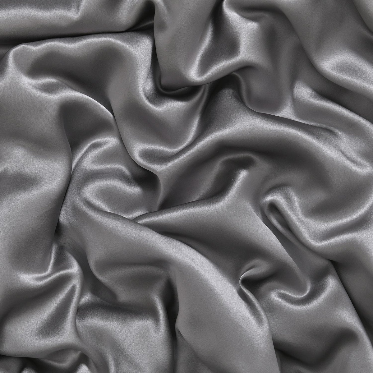 Serenity Night - 100% Maulbeerseide Sommersteppdecke mit Seidenfüllung, 135 x 200 cm, Silber