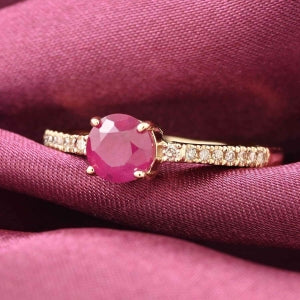 LUXORO AAA Natürlicher Mosambik-Rubin, Weißer Diamant AGI zertifiziert Ring 585 Gold (Größe 18.00) ca. 1.20 ct