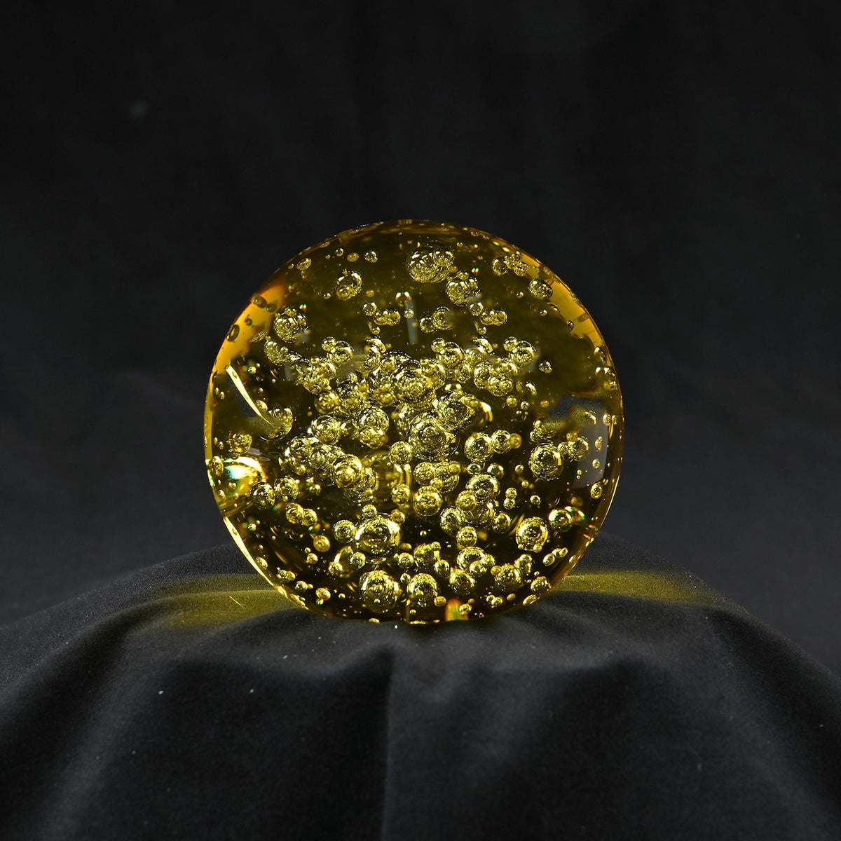 Gelb