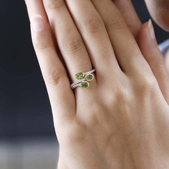 AA Natürlicher, italienischer Vesuvianit, Weißer Zirkon Ring, 925 Silber Gelbgold Vermeil, ca. 1.66 ct