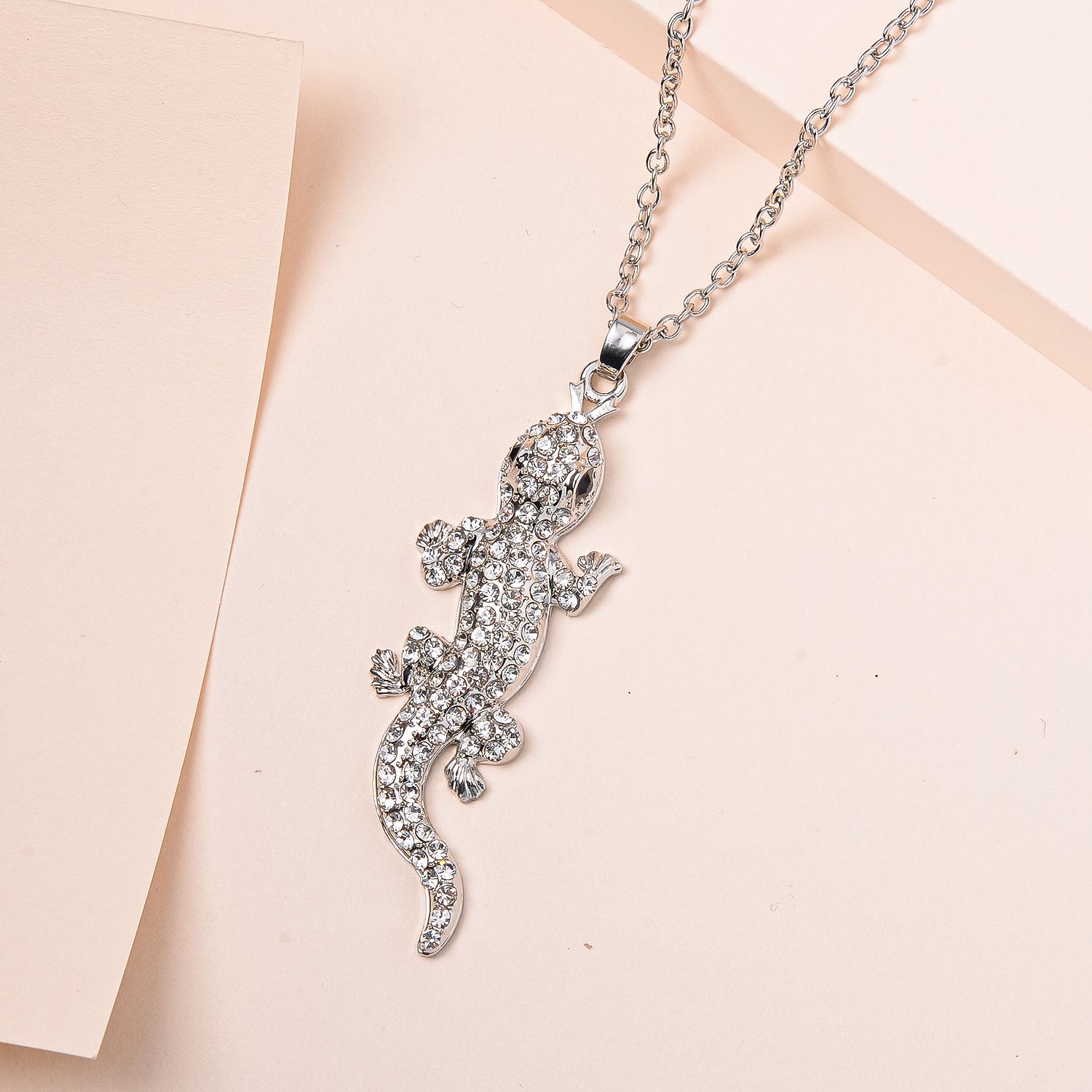 Gecko Schwarzer Kristall, Weißer Kristall Halskette, ca. 60 cm