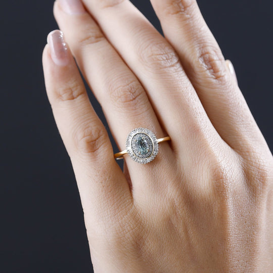 Alexandrit, Weißer Diamant Ring 750 Gold (Größe 18.00) ca. 1,05 ct