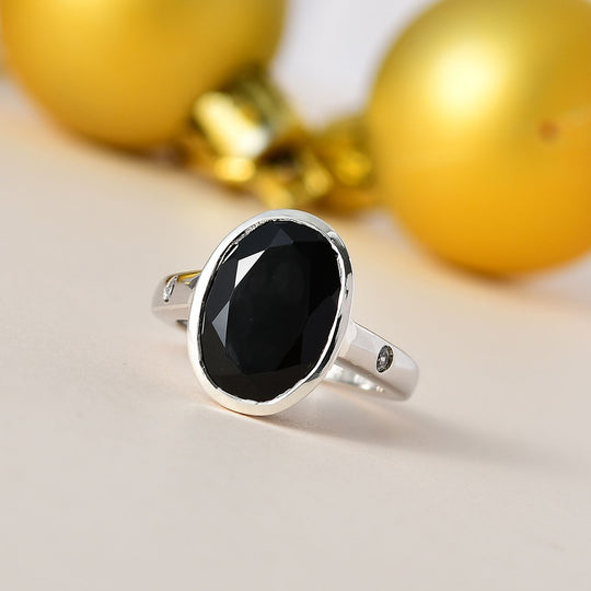 Schwarzer Spinell, Weißer Zirkon Ring, 925 Silber platiniert, ca. 7.57 ct