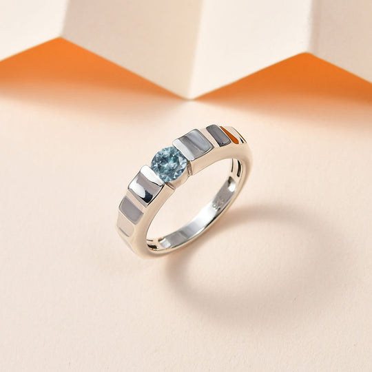 Blauer Zirkon Ring 925 Silber platiniert ca. 0,67 ct