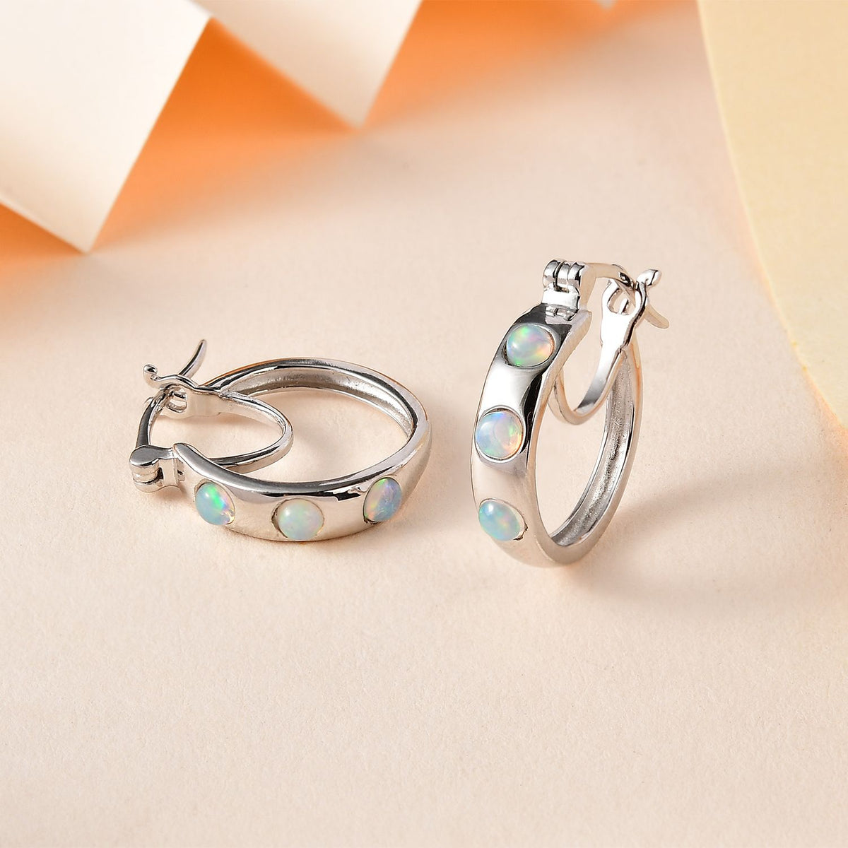 Natürlicher, äthiopischer Welo Opal Ohrringe 925 Silber rhodiniert ca. 0,53 ct.
