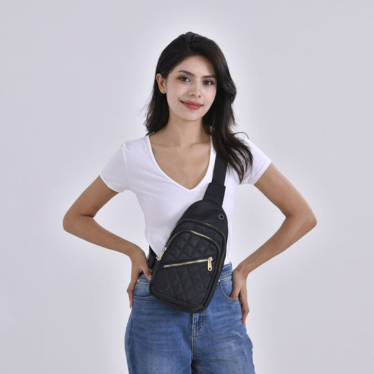 Stepp-Slingtasche mit RFID-Schutz und Kopfhöreröffnung, 17x7,5x30cm, Lachsfarben