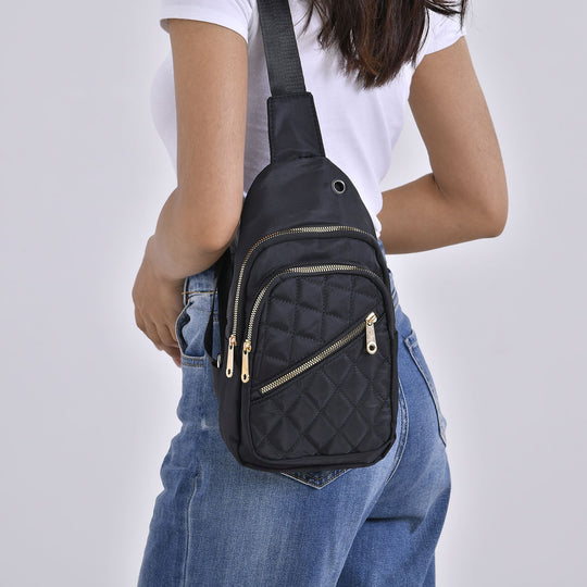 Stepp-Slingtasche mit RFID-Schutz und Kopfhöreröffnung, 17x7,5x30cm, Lachsfarben