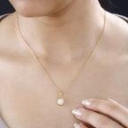 AA Natürlicher, äthiopischer Welo Opal Anhänger 925 Silber Gelbgold Vermeil ca. 0,86 ct.