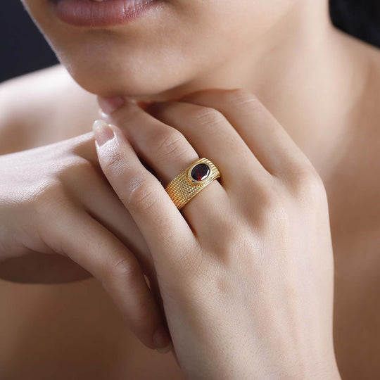 Orissa Rose Granat Ring Messing ca. 1,41 ct