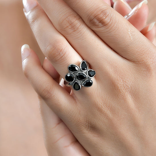 Schwarzer Spinell Ring Edelstahl ca. 3,92 ct