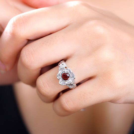 Roter Granat Ring 925 Silber rhodiniert ca. 0,68 ct