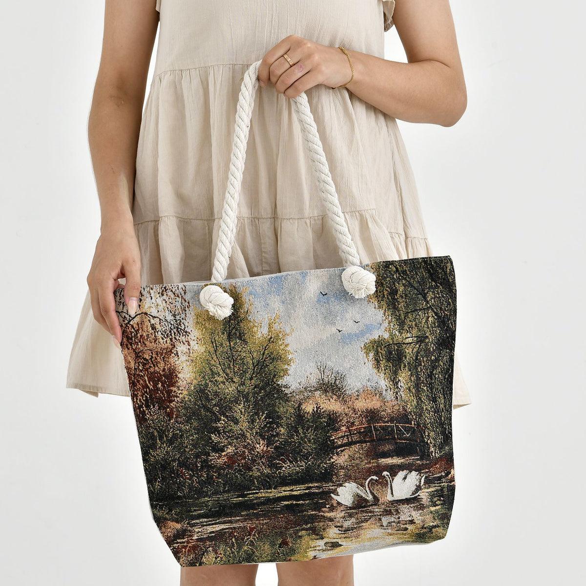 Jacquardgewebte Tasche aus Jute mit Futter, Reißverschluss und verstellbarer Kordel Riemen, 42 x 37 x 34 cm, Schwäne