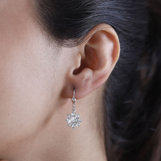 J Francis gefertigt mit SWAROVSKI Weißer Swarovski Kristall Ohrringe 925 Silber platiniert 2.61 ct