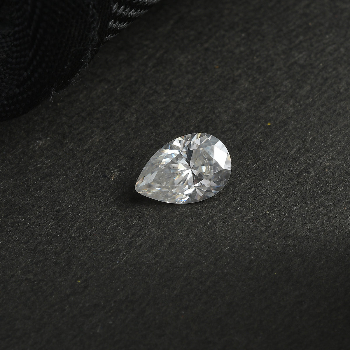 Moissanite Pear 9x6 Faceted Cut 1A 1.30 Ct