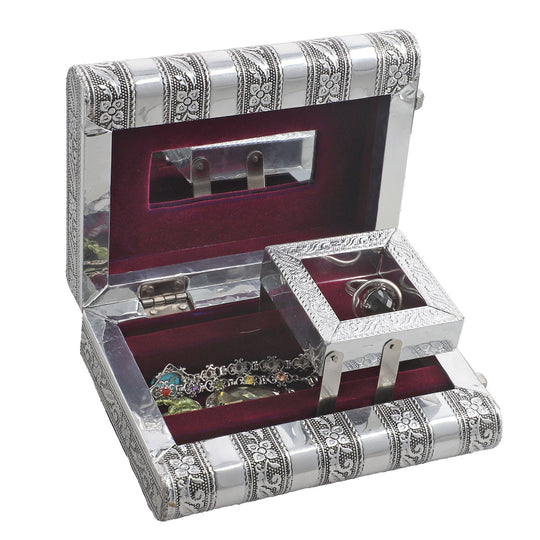 Handgefertigtes, Aluminium-Schmuckkästchen, silber, Adlerprägung