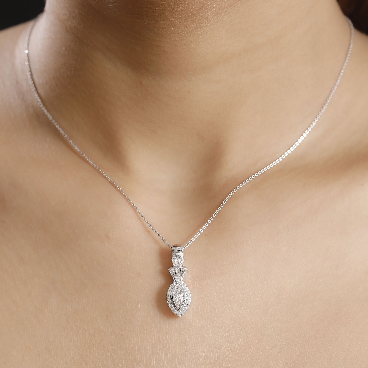 J Francis gefertigt mit SWAROVSKI - Zirkonia Anhänger 925 Silber rhodiniert