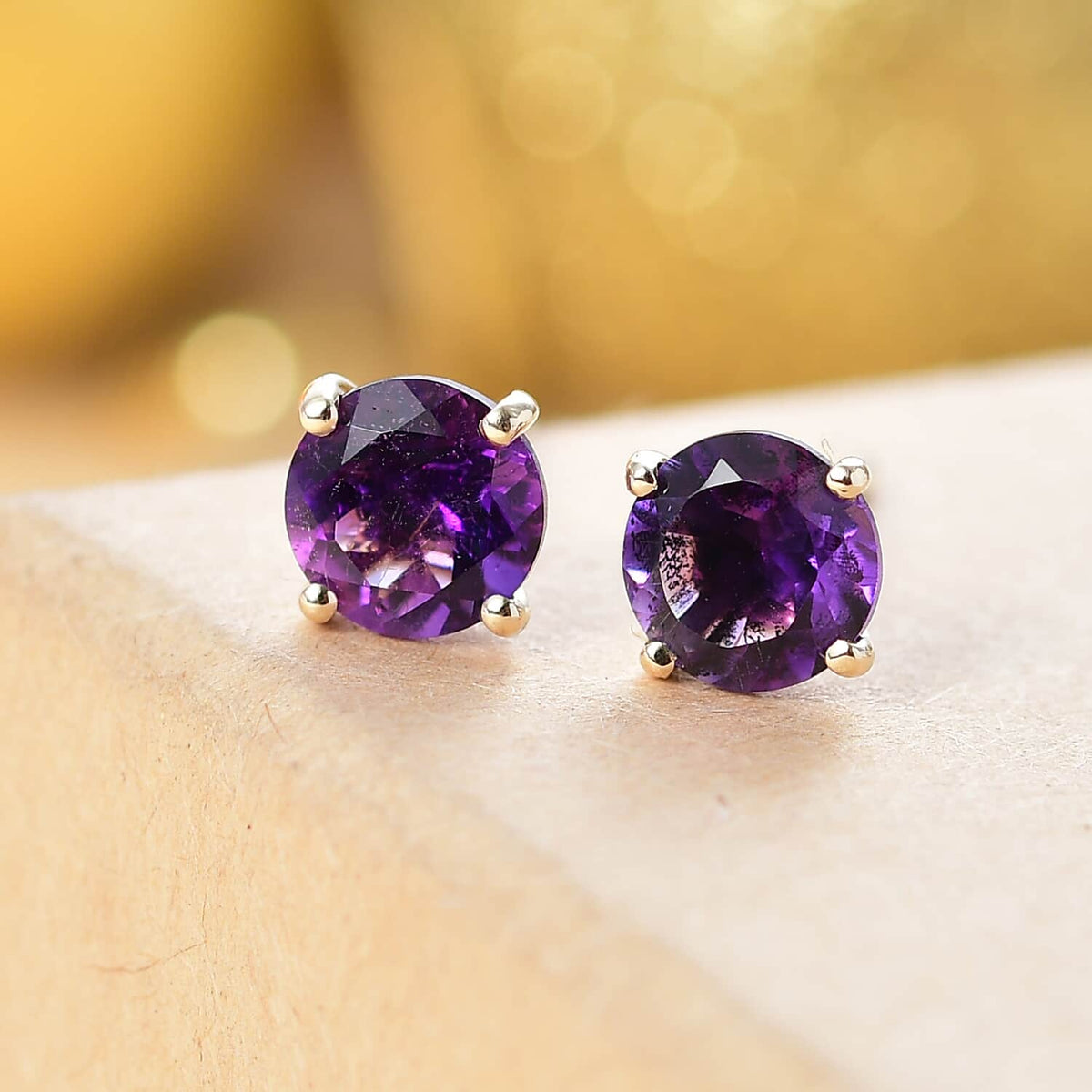 AAA Marokkanischer Amethyst Ohrringe 417 Gold ca. 1,60 ct.