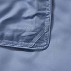 Hellblau