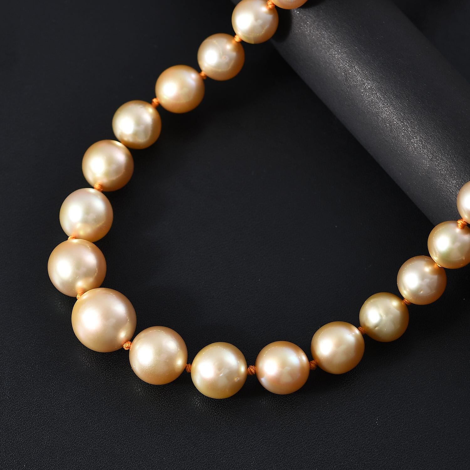 One of a Kind- ILIANA AAAA Südsee Goldene Perle Halskette ca. 45 cm 750 Gold Standard