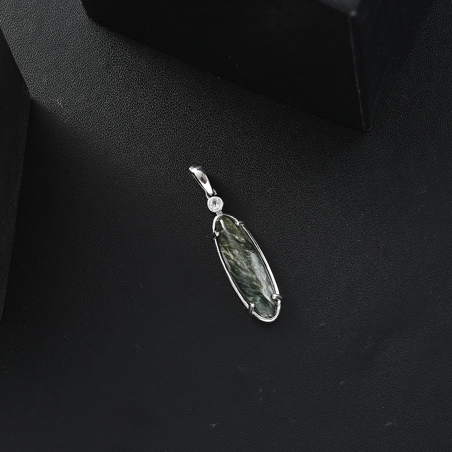 Sibirischer Seraphinite, Weißer Zirkon Anhänger 925 Silber platiniert ca. 4.68 ct