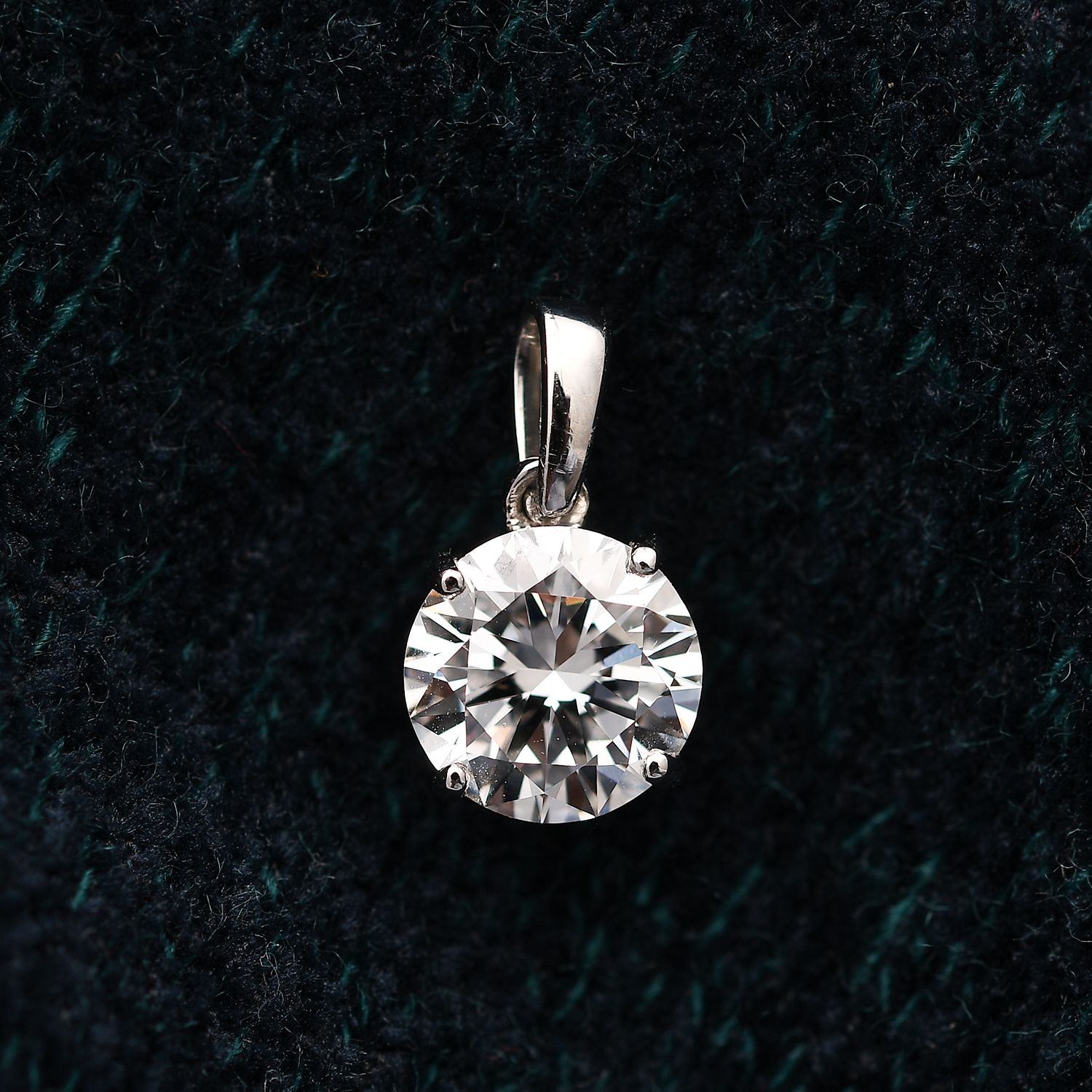 LUXURIANT DIAMOND - Lab Grown Diamant VS/F IGI zertifiziert Anhänger 950 Platin ca. 1,50 ct.