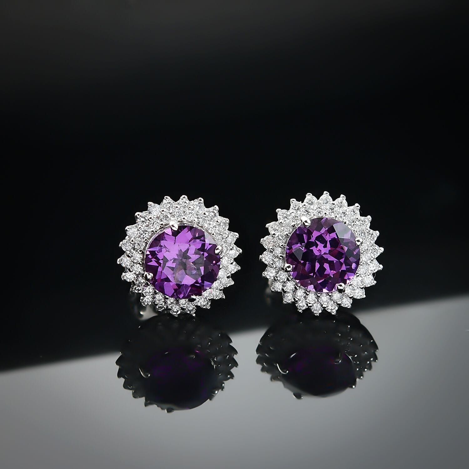 AAA Lab Grown Lila Saphir, Lab Grown Diamant AGI zertifiziert Ohrringe 417 Gold ca. 4.18 ct