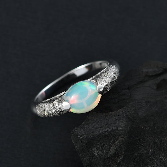 AA Natürlicher, äthiopischer Welo Opal, Moissanit Ring 925 Silber rhodiniert (Größe 20.00) ca. 1,35 ct
