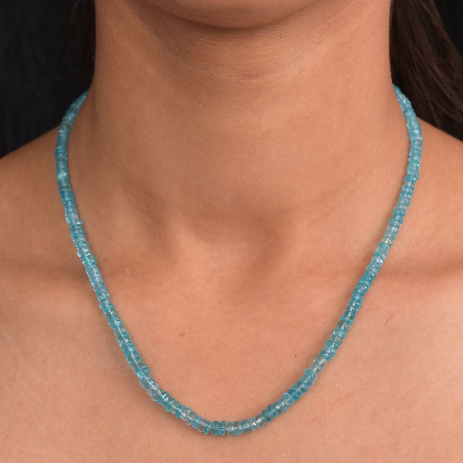 Betroka Blauer Apatit Halskette ca. 45 cm 925 Silber rhodiniert ca. 85.00 ct
