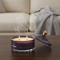 LIVMORE - Duftkerze Winterzauber-Design, 28 Std. Brenndauer, 150g, 4,5 ml ätherisches Öl, Lavendel und Jasmin, Flieder