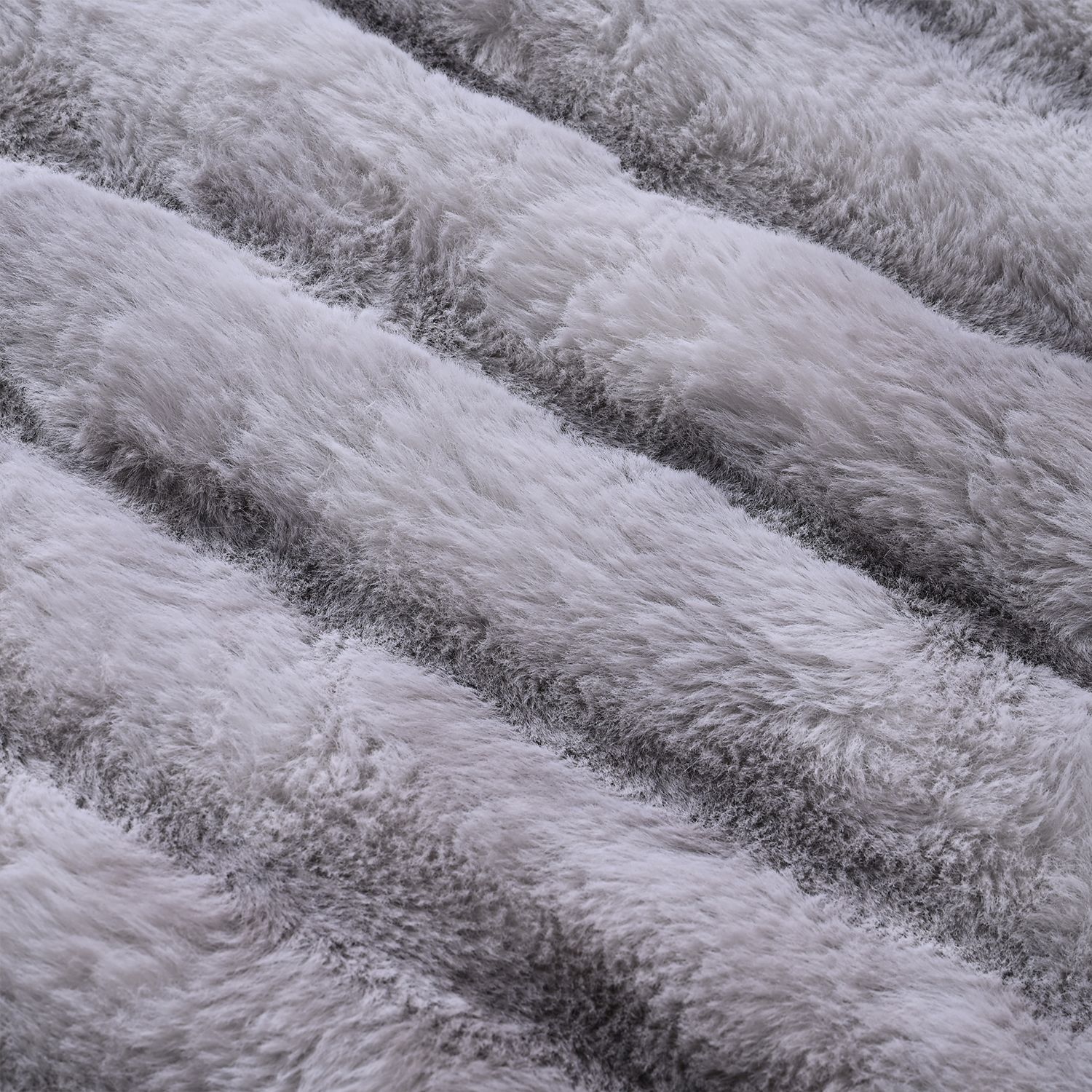 CLOSE OUT Serenity Night - supersoft Kunstfell Decke, 800GSM einlagig, 150x200 cm
