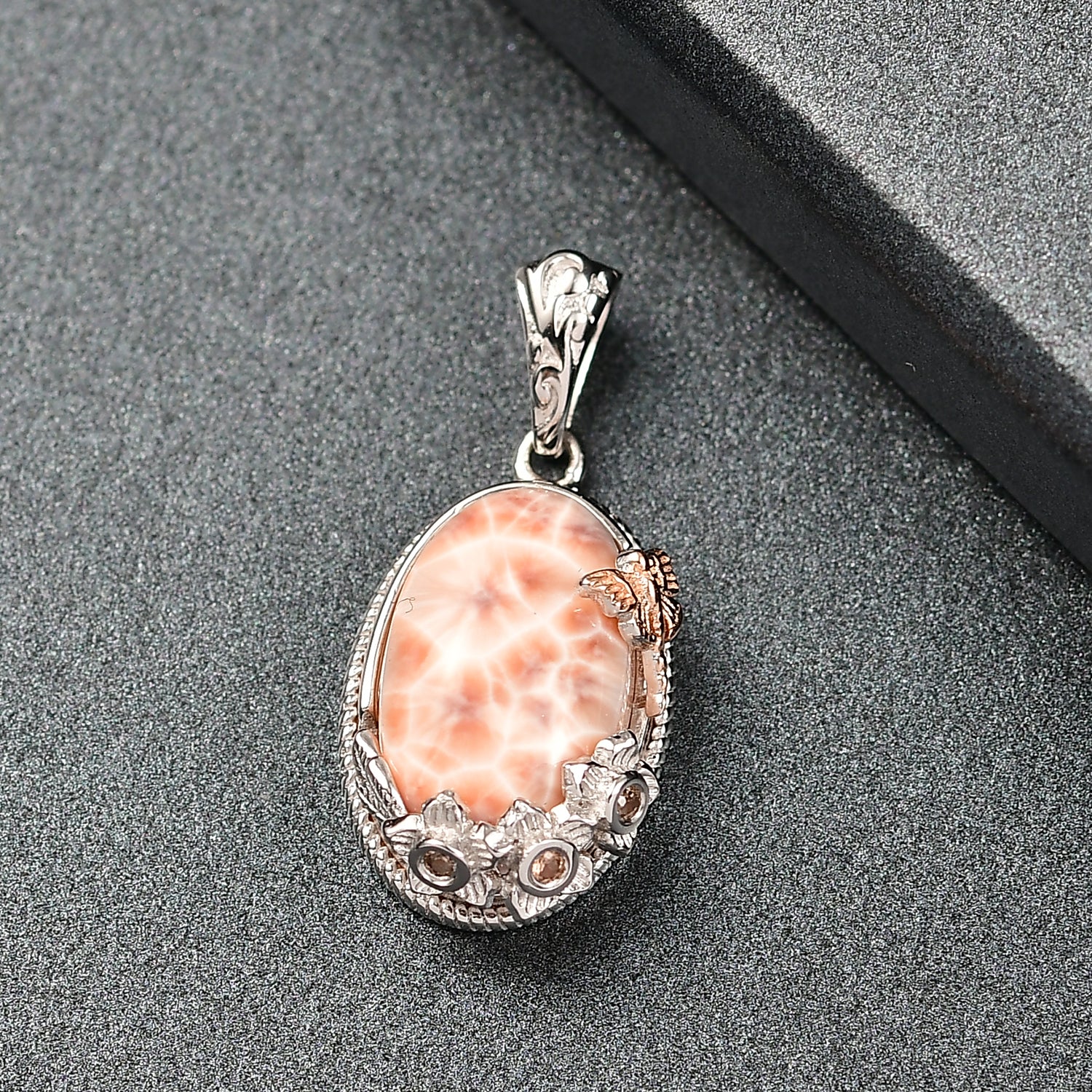 AA Natrolith, Natürlicher Champagner Zirkon Anhänger 925 Silber ca. 6.72 ct