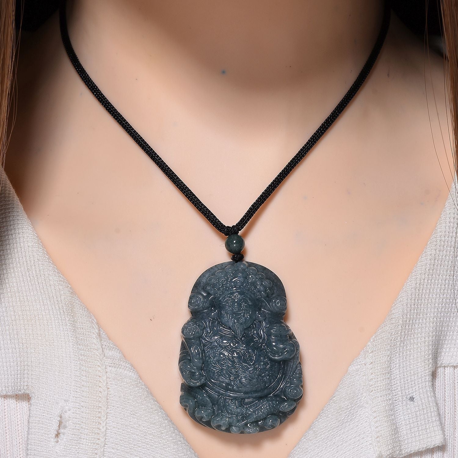 EXTREM SELTEN - Natürlicher Olmek Jadeit Guan Yu Halskette ca. 71 cm, ca. 155.00 ct