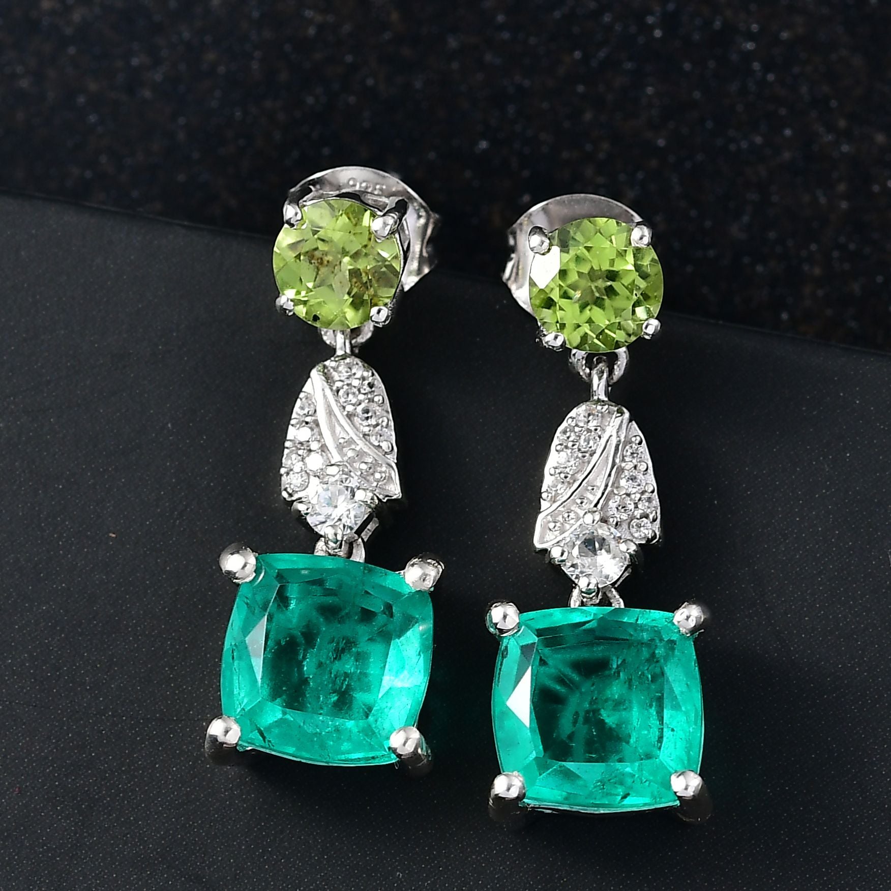 D'Joy Smaragd-Quarz Triplette, Peridot Ohrringe 925 Silber rhodiniert ca. 6,66 ct.