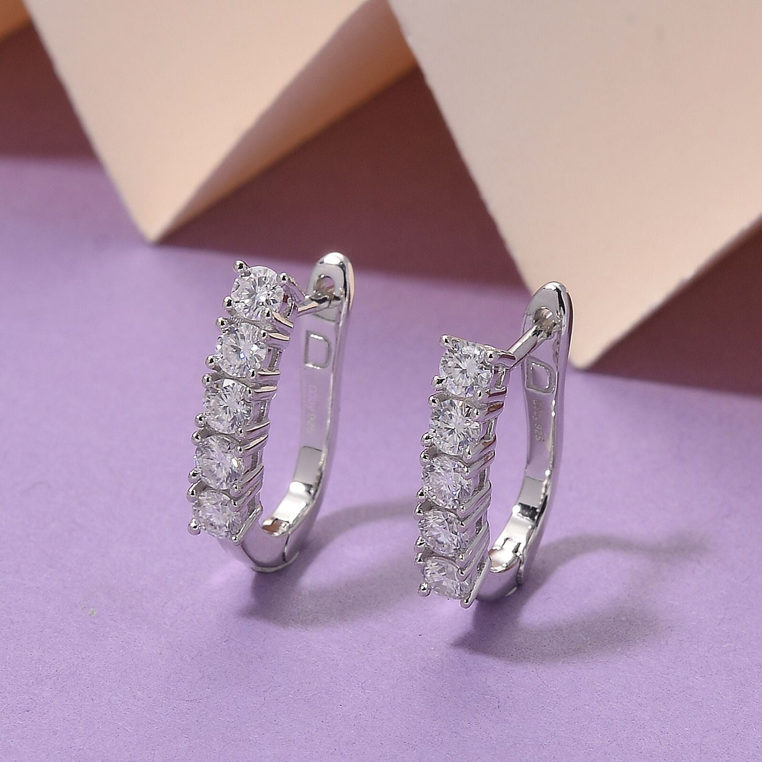 RADIANTA GRA zertifiziert Moissanit (D-VVS) Ohrringe 925 Silber rhodiniert ca. 1.11 ct