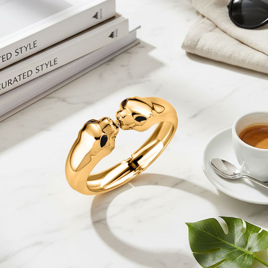 Statement-Armreif im Panther-Design, ca. 18 cm, goldfarben