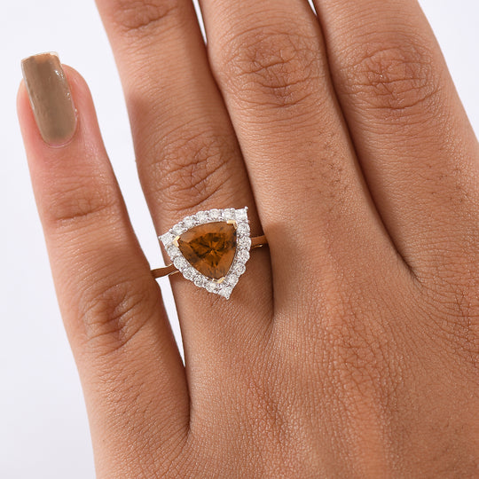 LUXURIANT(8-13 Werktage Lieferzeit)  3,74 ct. AAA Goldene Turkizit und Labor Diamant Ring in 417 Gold