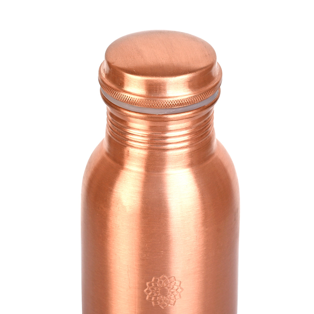2er-Set - LIVMORE Kupfer-Trinkflasche mit 7-Chakra-Gravur (ca. 900 ml) und Armband mit Chakra-Perlen aus Edelsteinen