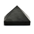 LIVMORE Schungit Pyramide, Naturstein-Dekoration, 4cm, Schwarz
