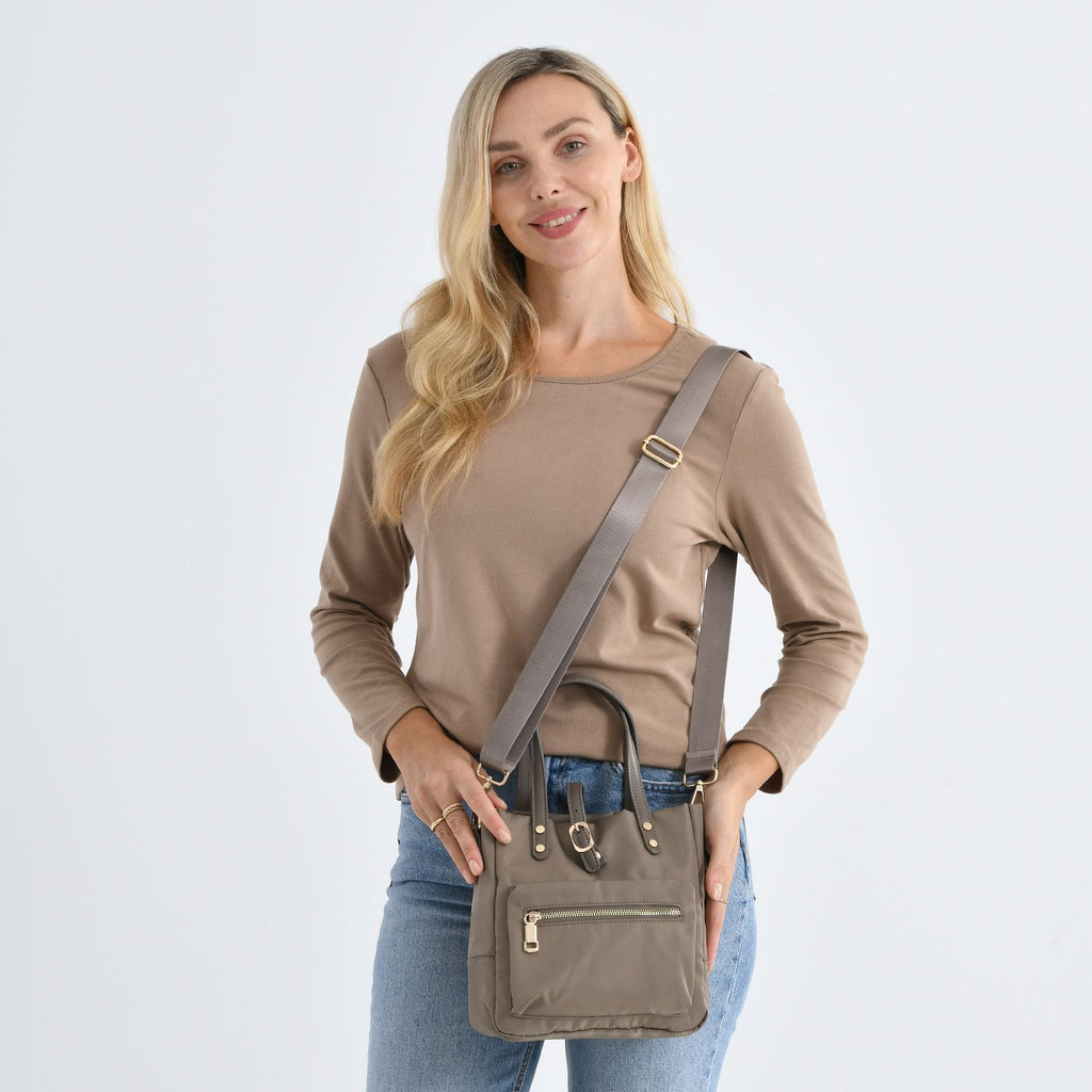 Urban Nylon Crossbody Tasche, 3 Außenfächer und 2 Innenfächer, 22 x 23 x 9 cm, Taupe