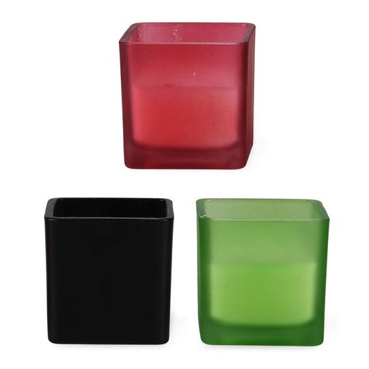 "Scented candles with bamboo base Color: Green + Black + Burgundy Squre glass jar size: 6*6cm Aroma: Coconut vanilla + mint + strawberry berries 5% perfume Paraffin Wax weight: 85g Burning time: Approximately 15 hours  ????? ??:??+??+??? ?????:6*6cm ??:??