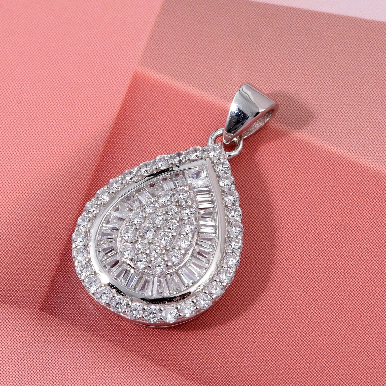 LUSTRO STELLA - Weißer Zirkonia Anhänger 925 Silber rhodiniert