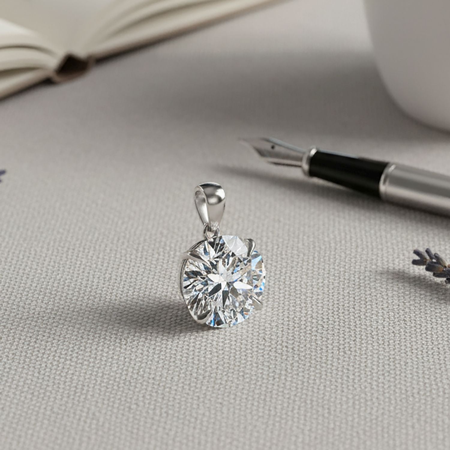 LUXURIANT DIAMOND - Lab Grown Diamant VS2-E Anhänger 925 Silber Rhodiniert ca. 10.00 ct