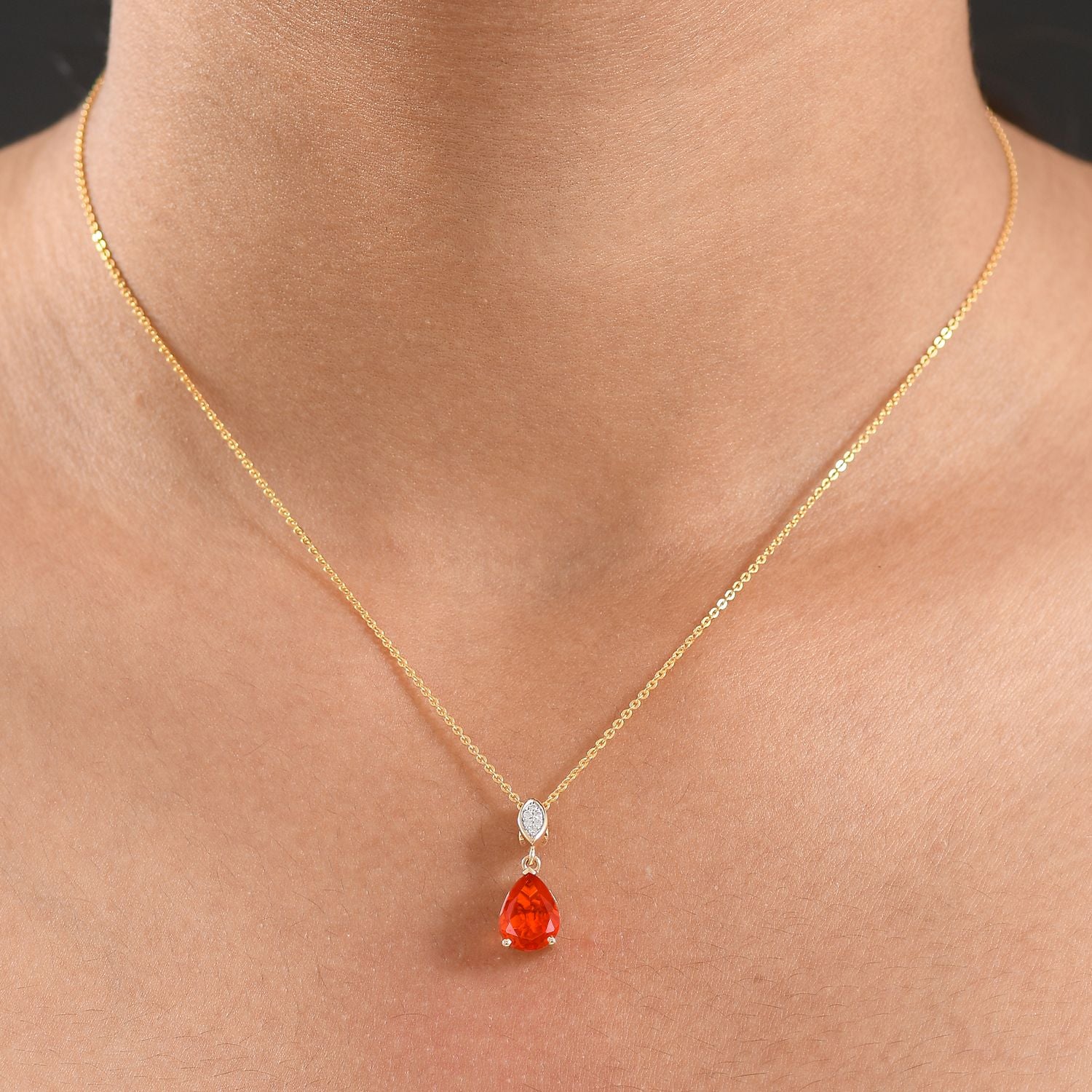 SEHR SELTENER AAAA Blaze Feueropal, Weißer Diamant Anhänger 585 Gelb Gold ca. 1.20 ct