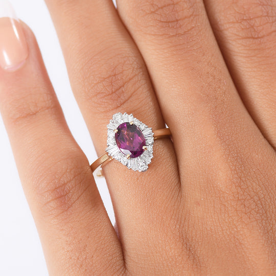 LUXURIANT  (10-16 Werktage Lieferzeit)  1,97 ct. AAA Radiant Ember Granat und Labor Diamant Ring in 417 Gold