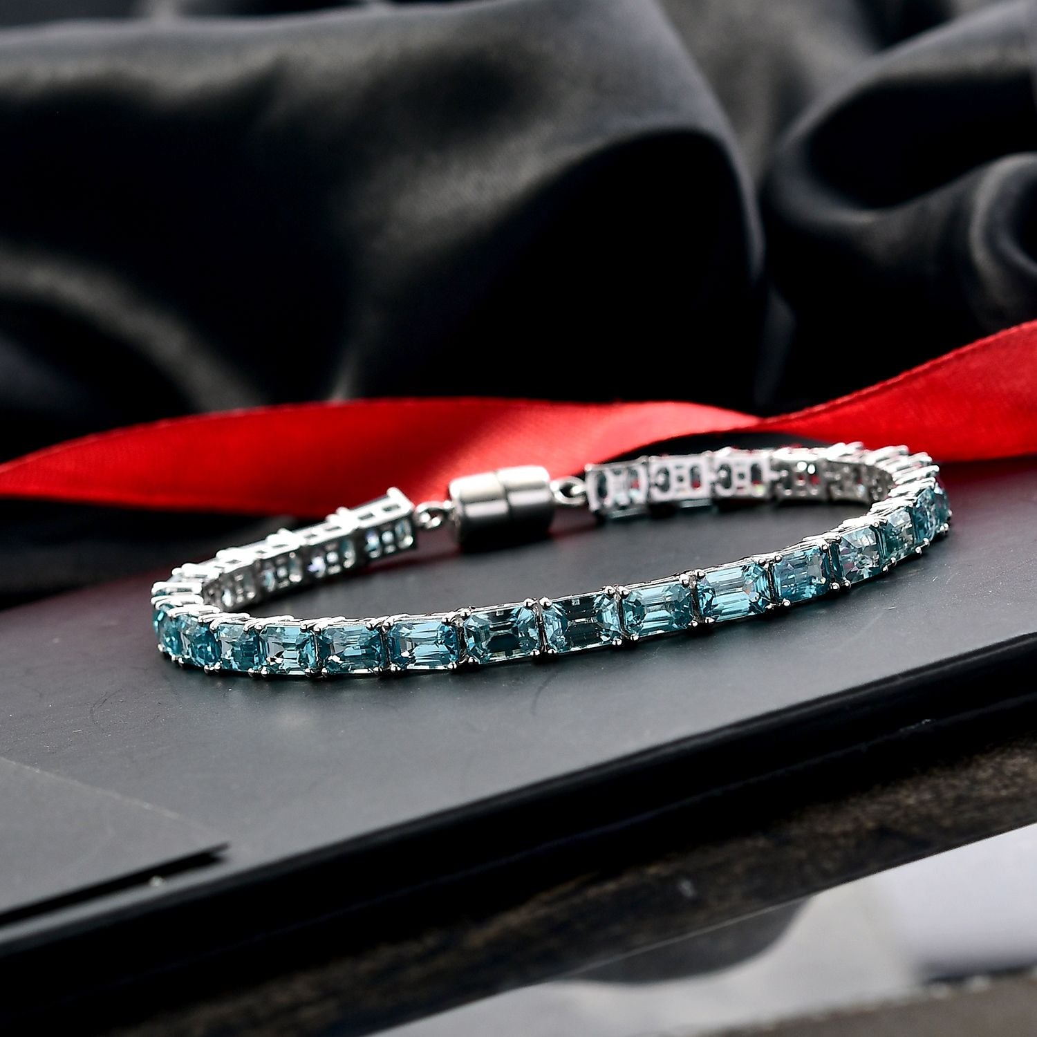D'Joy AAA Blauer Zirkon Armband ca. 20 cm 925 Silber rhodiniert ca. 34,24 ct.