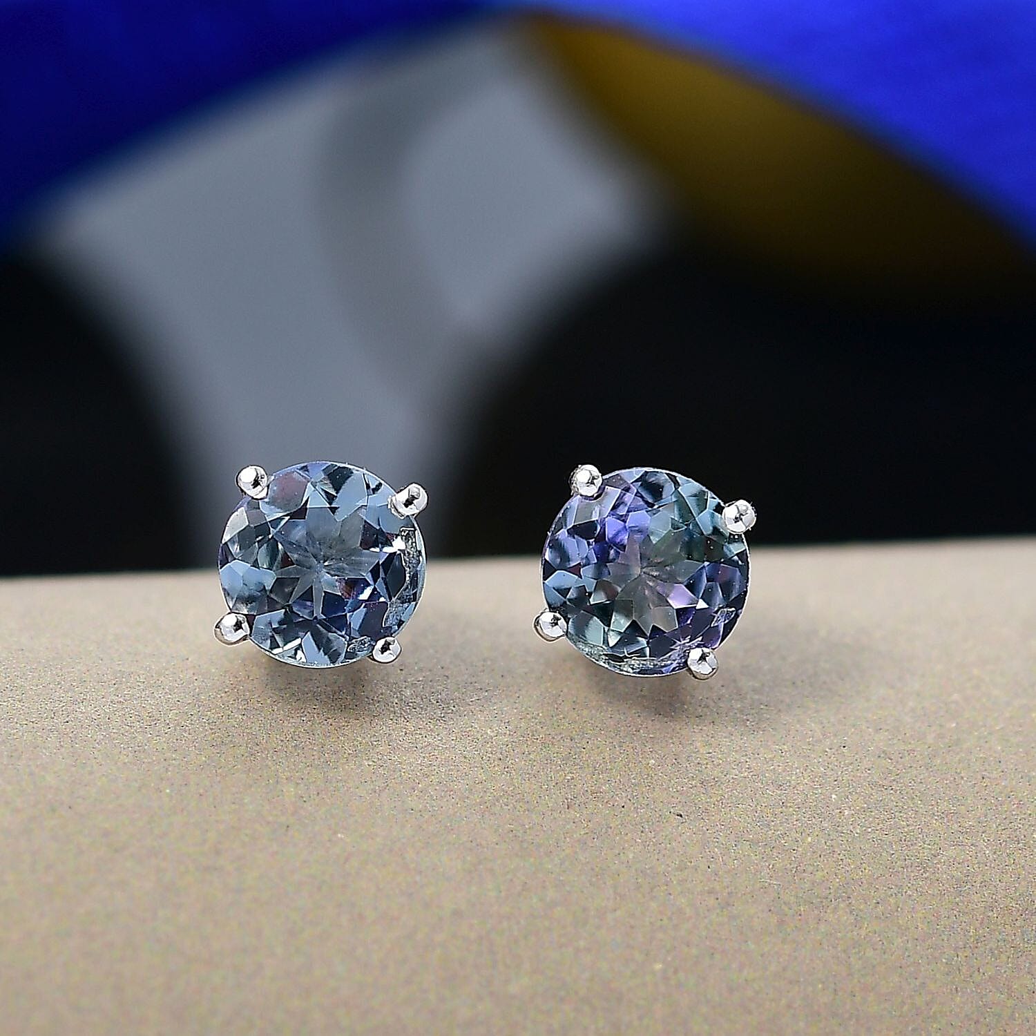 D'Joy Pfau Tansanit Ohrringe 925 Silber rhodiniert ca. 1.14 ct