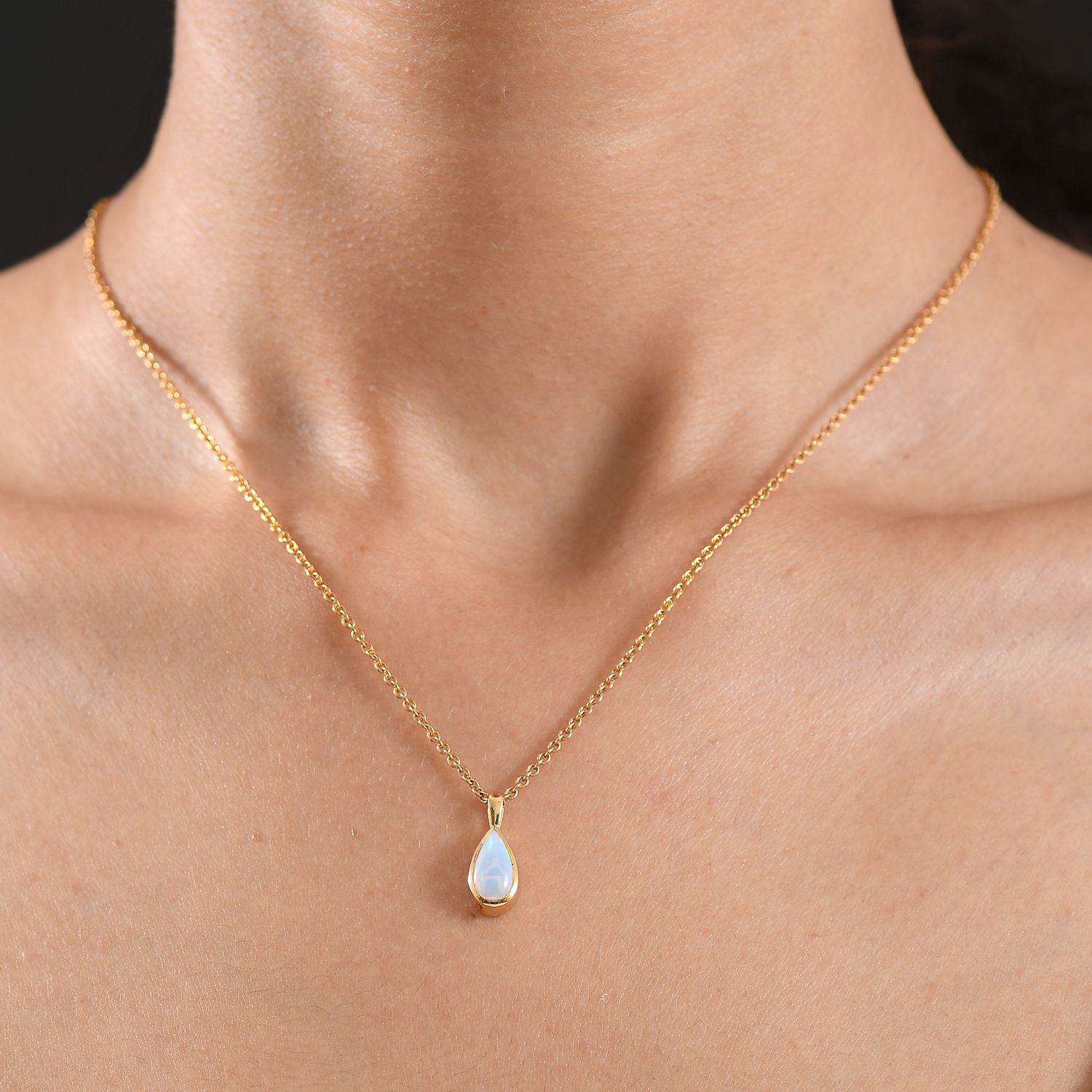D'Joy AA Natürlicher, äthiopischer Welo Opal Anhänger 925 Silber 750 Gelb Vergoldet ca. 0.54 ct
