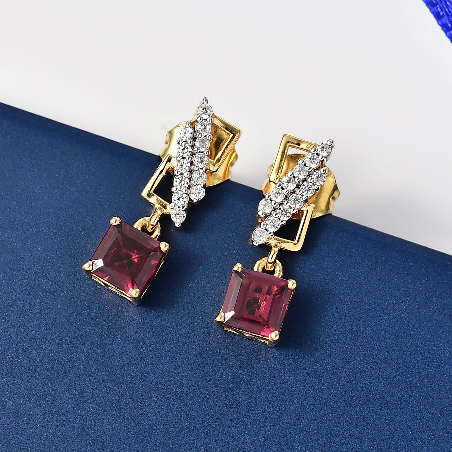 D'Joy AA Natürlicher Rhodolith Granat, Weißer Zirkon Ohrringe 925 Silber 750 Gelb Vergoldet ca. 1.98 ct