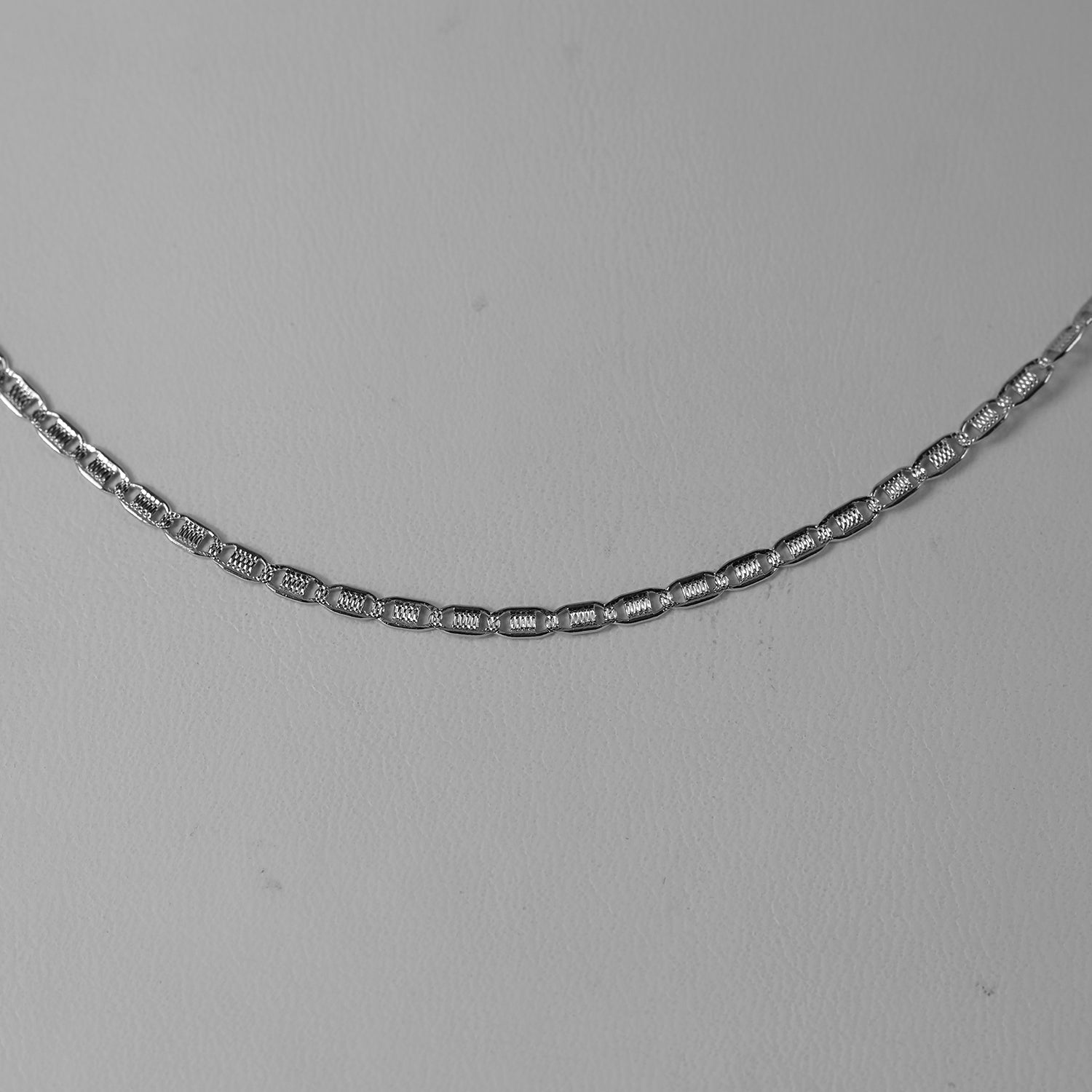 VALENTINO DESIGN 925 Silber rhodiniert Halskette ca. 45 cm ca. 2,62g